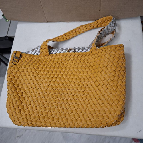 Women's shoulder bag, yellow and silver