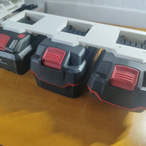 Parkside battery holder for three batteries new, 3D printed