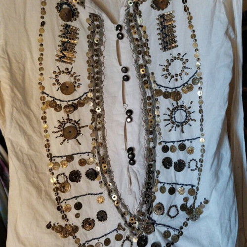 Izzy women's Indian shirt like new, white, size M
