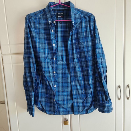 Nautica classic fit men's shirt size M like new, blue checkered
