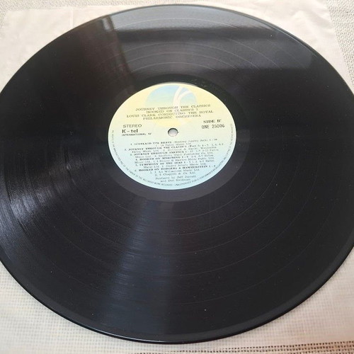 Hooked On Classics 3 LP μεταχειρισμένο, ηλεκτρονικό είδος