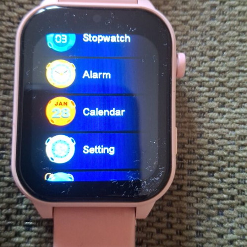 Kids watch with games like new, no internet connection