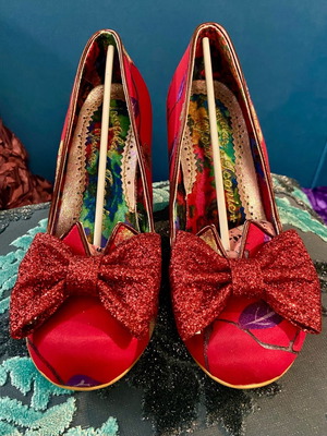 Irregular Choice shoes new, size 38, red multicolor pumps