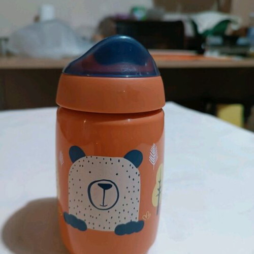 Tommee Tippee cups and silicone bib new