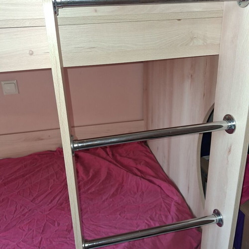 Bunk bed with two drawers, no mattresses