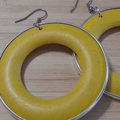 Hoop earrings like new, yellow with silver detail