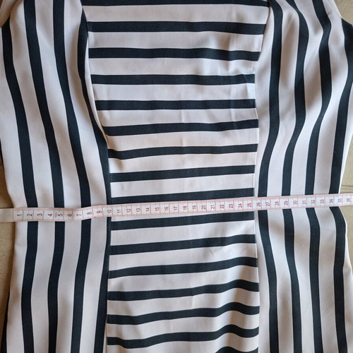 H&M dress like new, elastic mini, white and blue