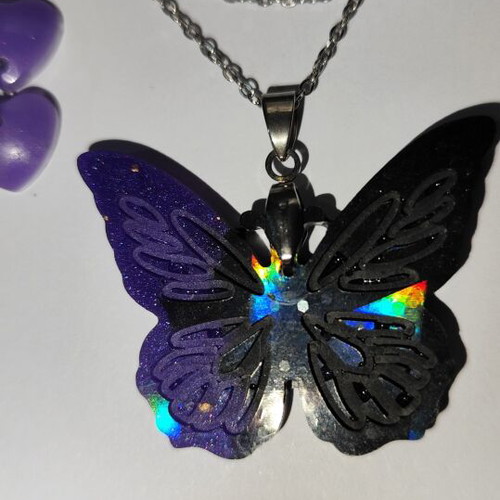Handmade butterfly set with iridescent rainbow effect and heart earrings
