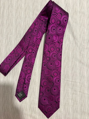 Silk tie like new, black and purple