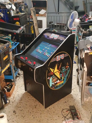 Arcade UFO classic 21' refurbished arcade cabinet