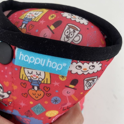 Car seat belt protector for children aged 3 to 12, like new, Happy hop