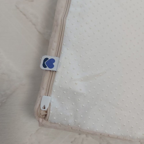 Changing mat with removable velour cover