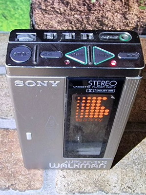 Sony WM-7 Stereo Cassette Player Auto REVERSE used