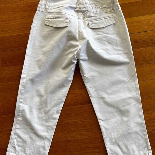 La Martina white capri pants like new, size 28