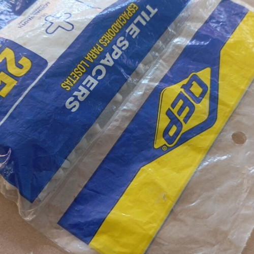 Tile spacers new, plastic for uniform tile placement