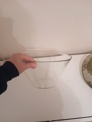 Serving bowl like new
