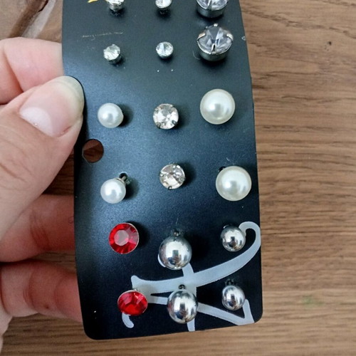 Fo Bijoux earrings used, pack of 9 pairs, red and silver