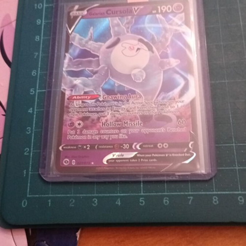 Galarian Cursola V Pokémon card new (021/073)