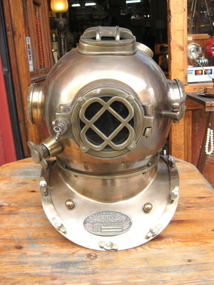 Bronze diving helmet like new