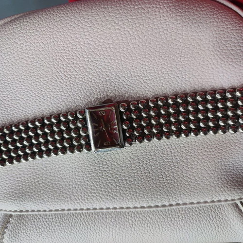 Q&Q Handheld Watch Silver Color