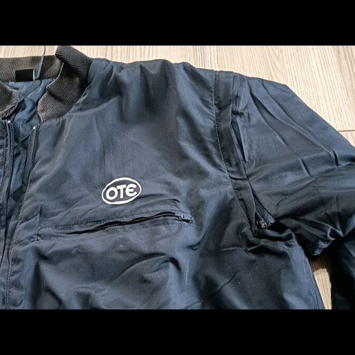 Men's demi-season OTE jacket new with removable sleeves
