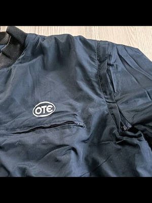 Men's demi-season OTE jacket new with removable sleeves