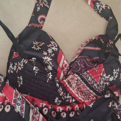 Halter Neck Summer Dress one size, like new, colorful