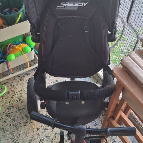 Lorelli Speedy 360º tricycle with parent handle for 1-3 years like new, black