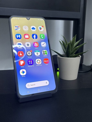Samsung Galaxy A15 5G smartphone με 4GB RAM και 128GB αποθηκευτικό χώρο