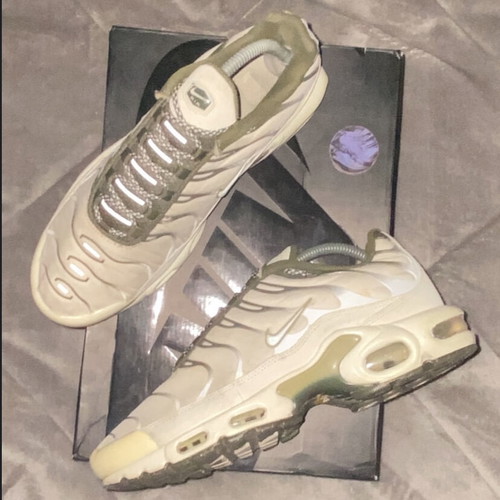 Nike Tn Air Max Plus 2023 σαν καινούργιο, άσπρο και πράσινο, μέγεθος 41