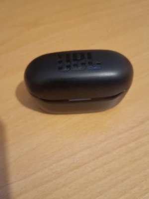 JBL Endurance Race 2 earbuds like new