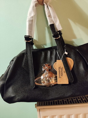 Vivienne Westwood Saturn Bag Y2K black and silver flawless