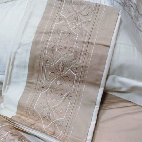 Palamaiki luxury super king bed sheet set new, 300 thread count, embroidered