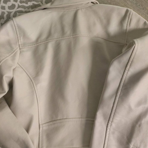 Abercrombie short cream jacket like new