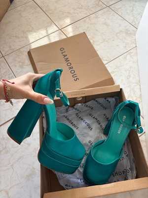 Високи обувки Glamorous сатен нови, тюркоаз многоцветни