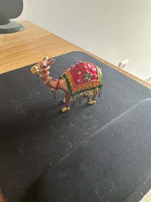 Decorative camel from Dubai new