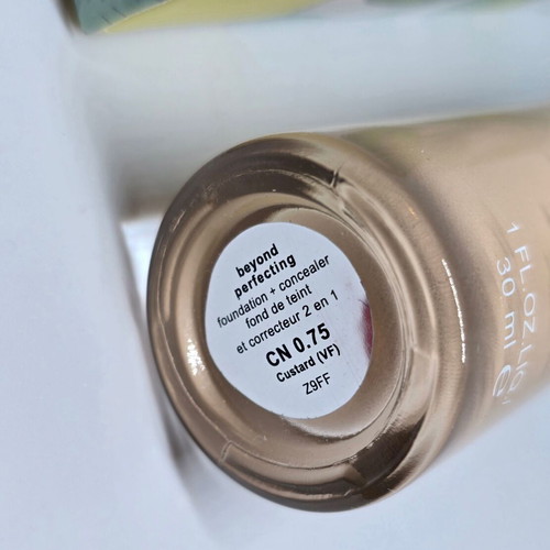Clinique foundation and concealer 2in1 SPF 19 PA++ 30ml new