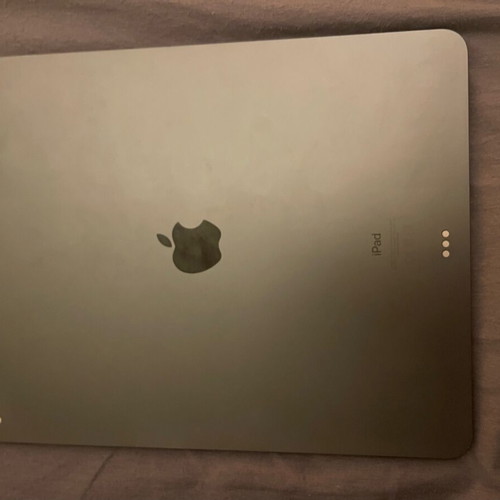 iPad Pro 3rd generation 12.9 inch 64GB Space Grey like new