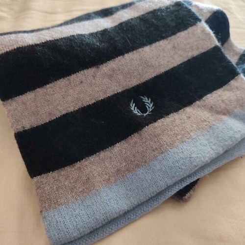 Fred Perry striped merino wool scarf