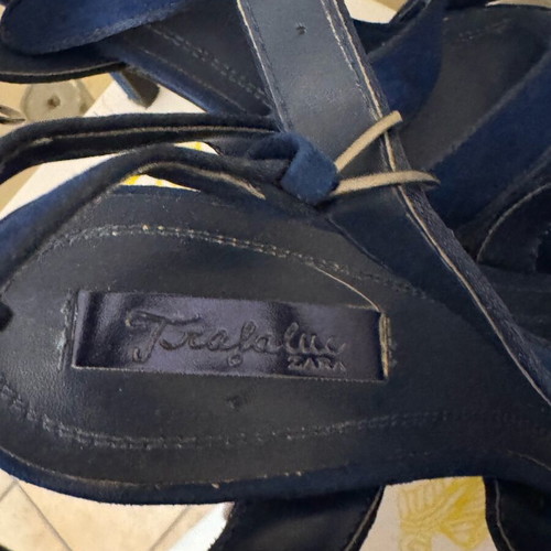 Μπλε καστόρινα πέδιλα Zara μεταχειρισμένα, μέγεθος 38