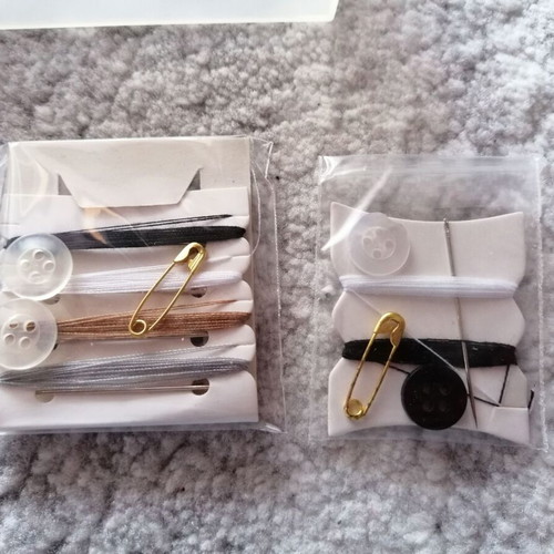 Travel sewing kit like new