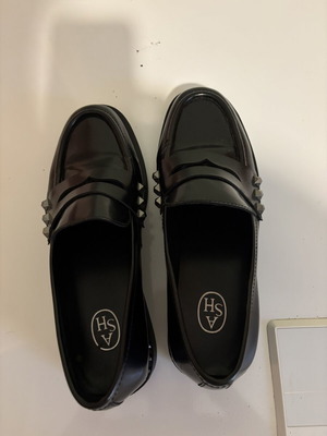 Ash leather moccasins like new, size 38, black