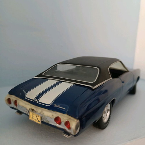 Chevrolet Chevelle SS 454 1972 1:18 scale car model used