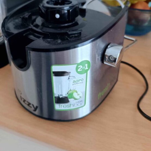 Izzy Fresh Bar juicer like new