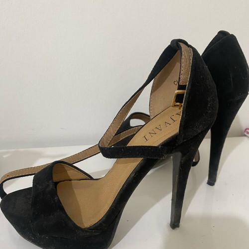 Ajvani Black Faux Suede Platform High Heels Size 37 used