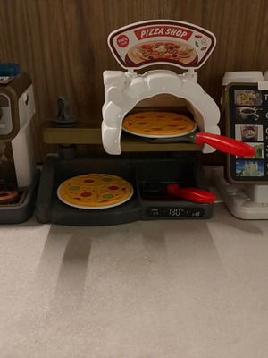 Pizza shop with oven, cash register, coffee and sounds used