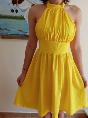 Yellow summer mini dress halter neck like new, size L fits M