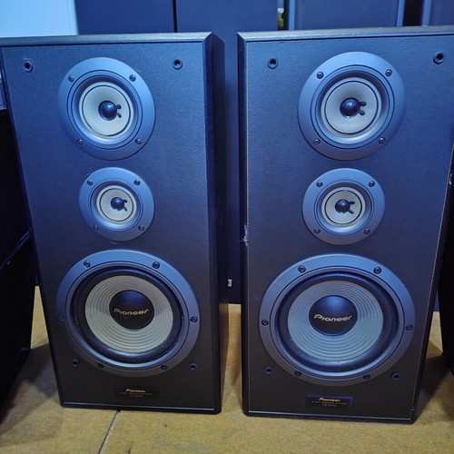 Pioneer CS-5070 3-Way Loudspeakers, rear bass-reflex