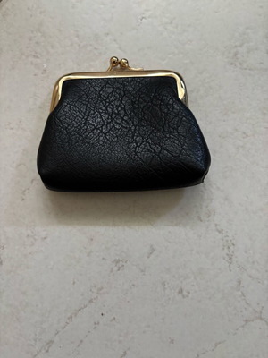 Black wallet like new