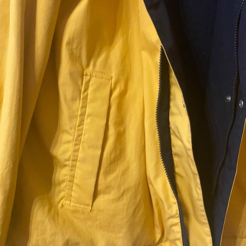 Nautica reversible men's jacket like new, waterproof and windproof, blue and yellow